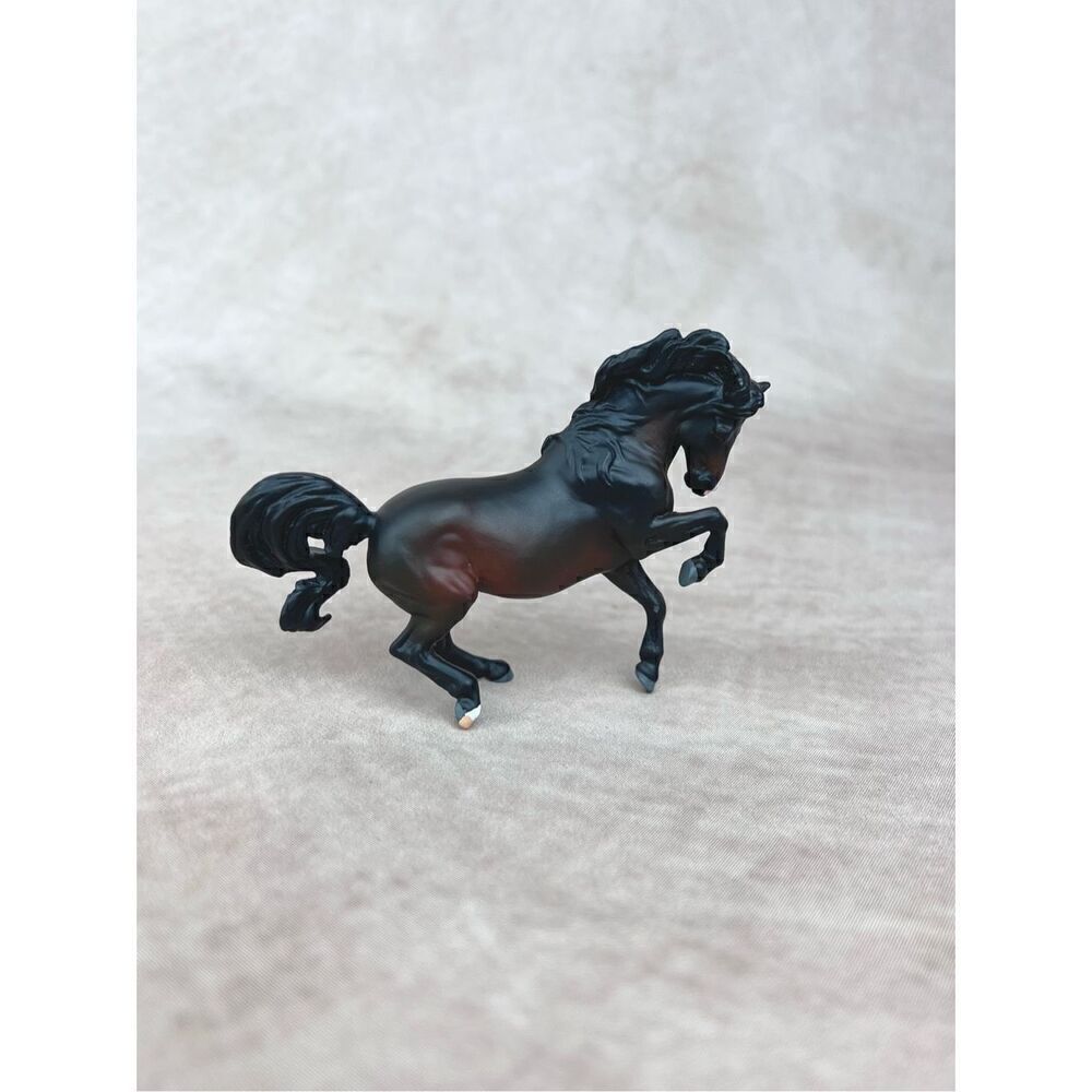 Breyer Custom Stablemate Croi Connemara Mare